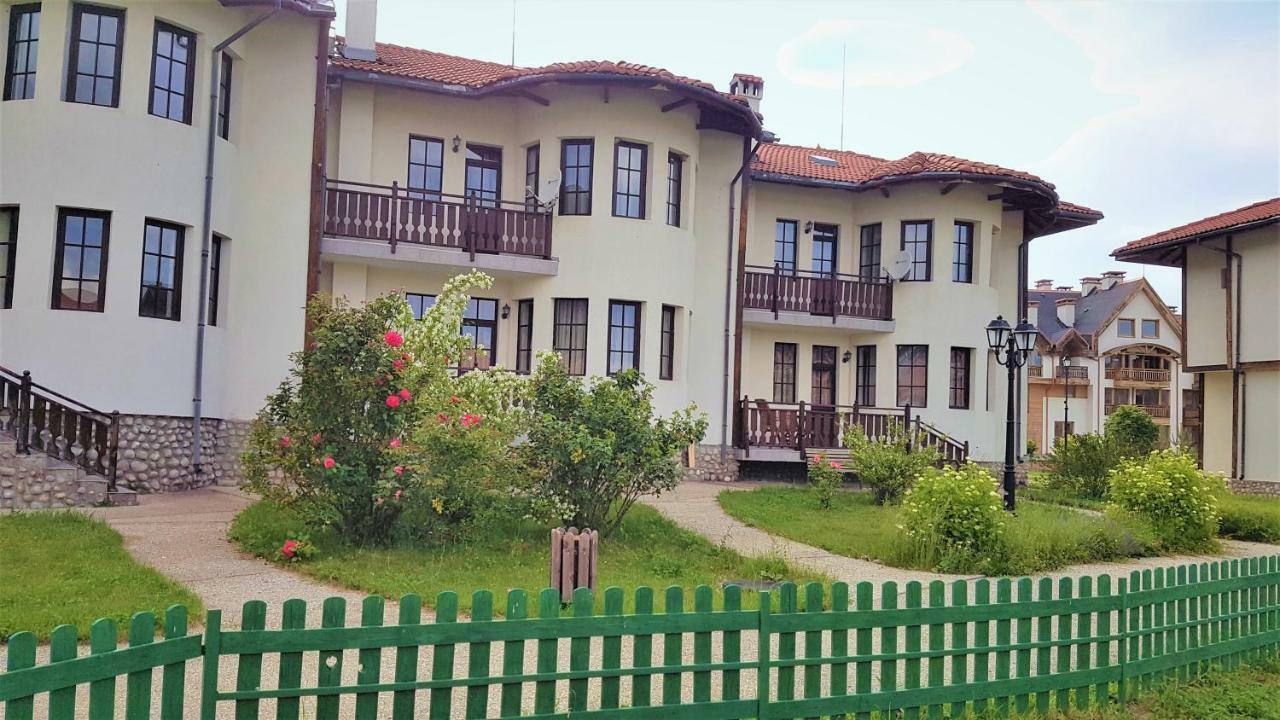 Pinerose Resort バンスコ エクステリア 写真