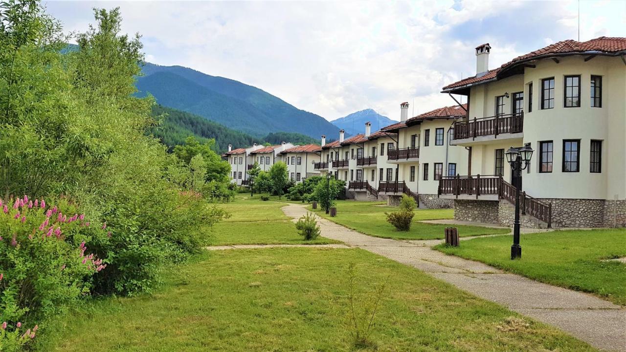 Pinerose Resort バンスコ エクステリア 写真